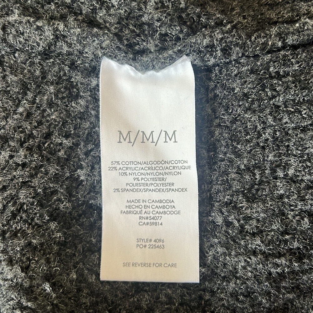 Cabi Sweater - Picture 8 of 8